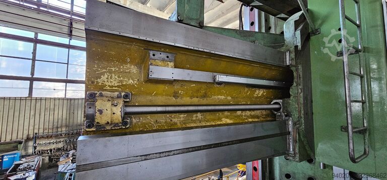 Vertical turret lathe Blansko SKSJ 1A