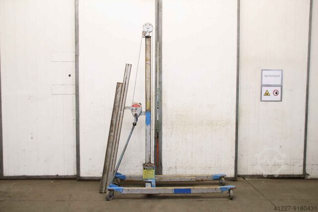 Materiallift Montagelift unbekannt Tragfähigkeit 226 kg