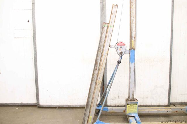 Materiallift Montagelift unbekannt Tragfähigkeit 226 kg