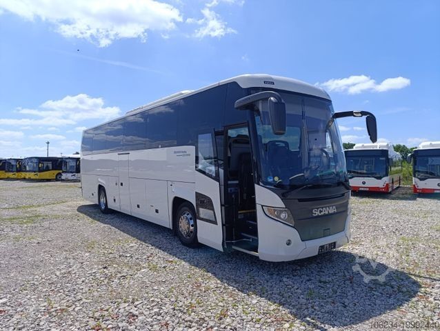 Reisebus SCANIA Touring 4x2 HD