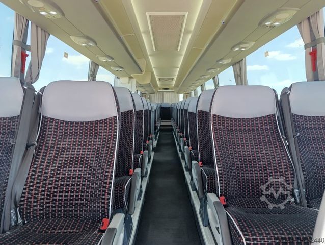 Reisebus SCANIA Touring 4x2 HD