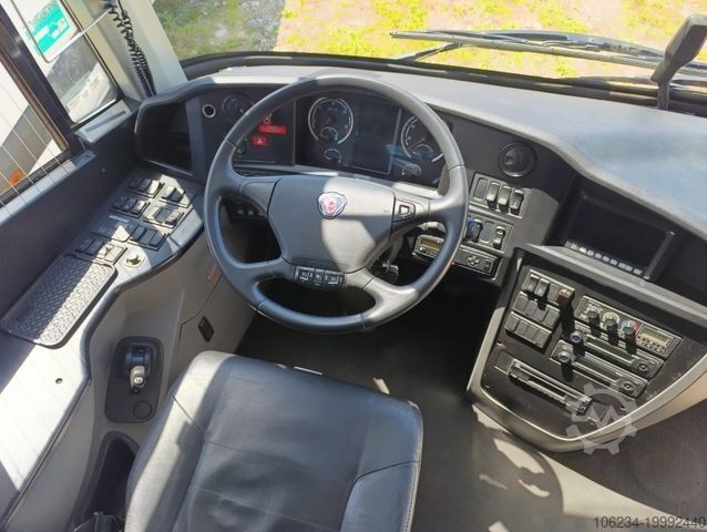 Reisebus SCANIA Touring 4x2 HD