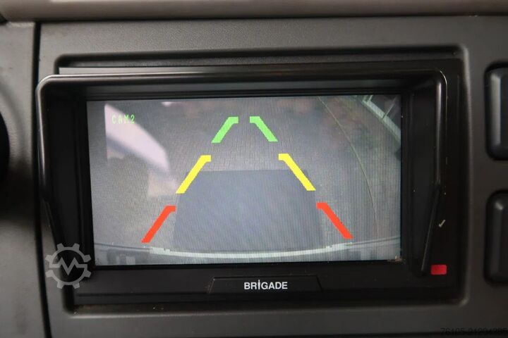 Box body DAF CF 290 FA Bak+ klep Dhollandia 2000 kg