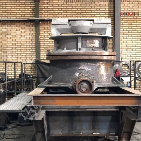 Kegelbrecher CH 440 für den Bergbau Industry Trading IGT GmbH Cone Crusher CH 440