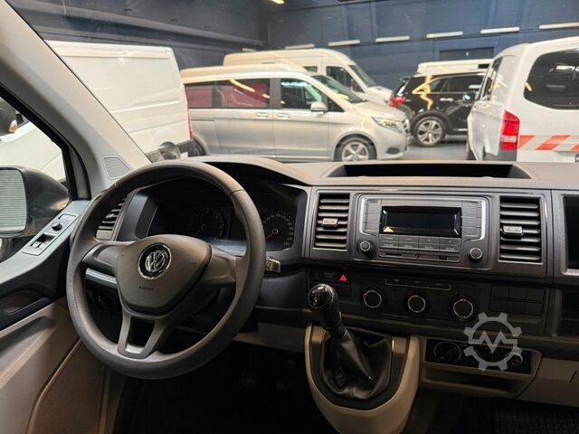 Minibus VOLKSWAGEN T6 Kombi Lang Hochdach 9 Sitze Klima 1.Hand