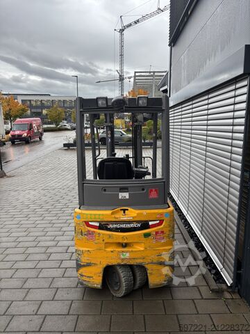 Elektrisch – 3 Räder Jungheinrich EFG 220 464DZ RES//LS//BIS//16.02.2026