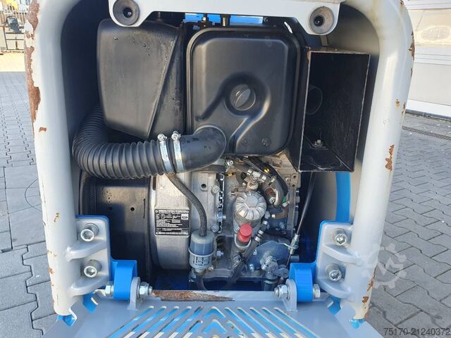 Rüttelplatte Weber CR 8 Hatz-Diesel / 601kg / Rüttelplatte / 117 h