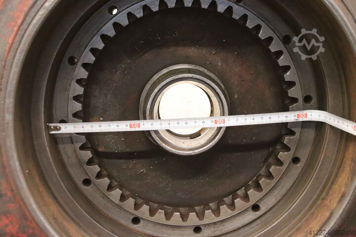 Solid rubber tires 2 pieces Vorwerk 21x7x15" MH