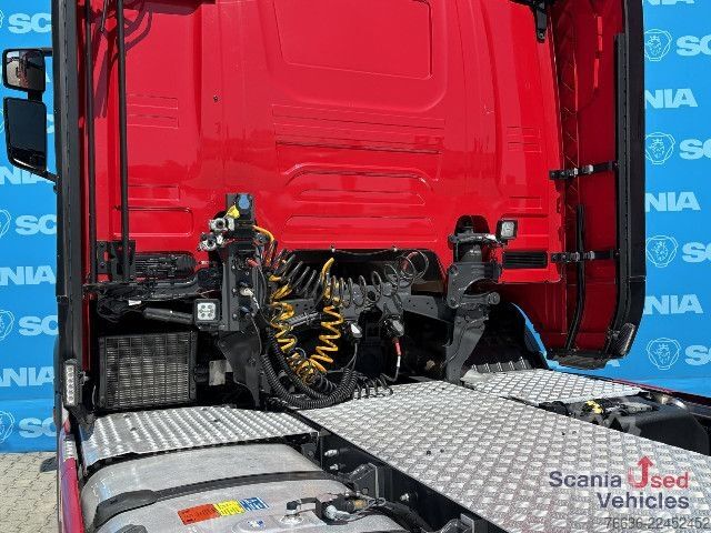 Standard tractor unit Scania R 450 A4x2NA RETARDER LED PAKR AIRCO PTO