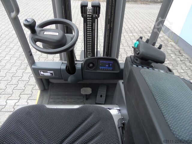 Elektro 3 Rad-Stapler Jungheinrich EFG 216k - neue Batterie - Triplex