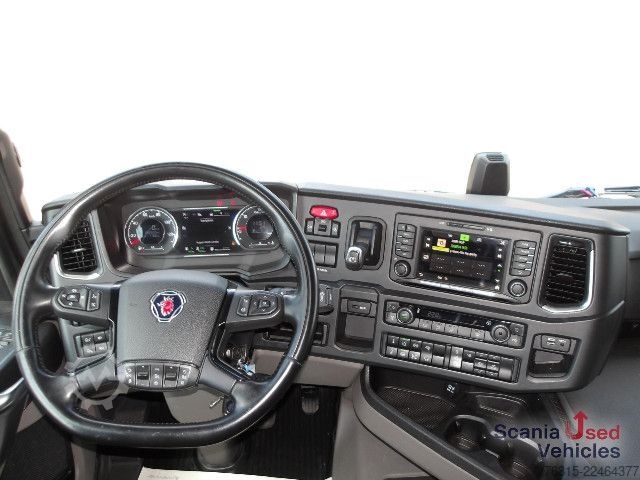 Standard tractor unit Scania R 460 NA - SUPER - HIGHLINE - 2x TANKs - ACC
