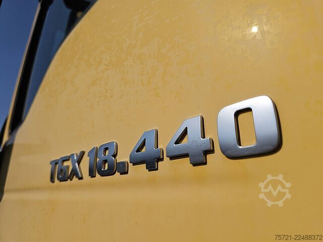Standard-SZM MAN 18.440 TGX