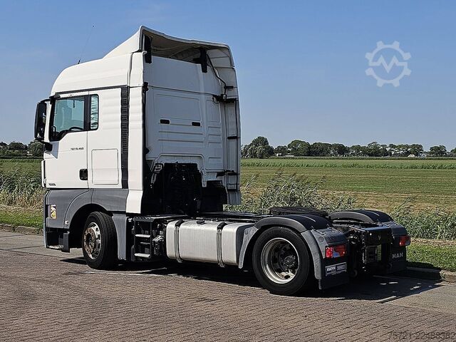 Standard-SZM MAN 18.460 TGX
