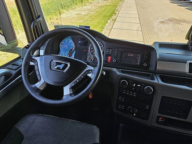 Standard-SZM MAN 18.460 TGX