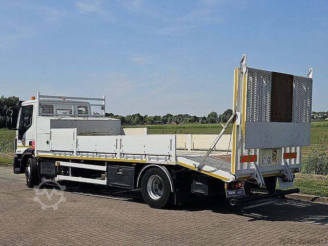 Car carrier van IVECO 160E21 EUROCARGO MACHINE TRANSPORT