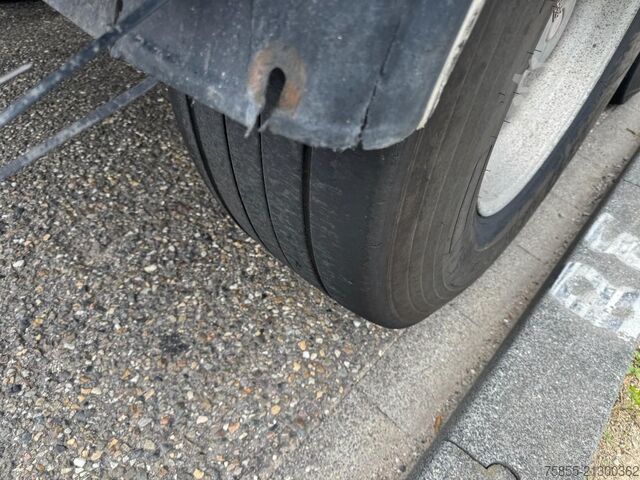 Containertransport Van Hool 3B2013 20 FT Tank / ADR / NL Trailer