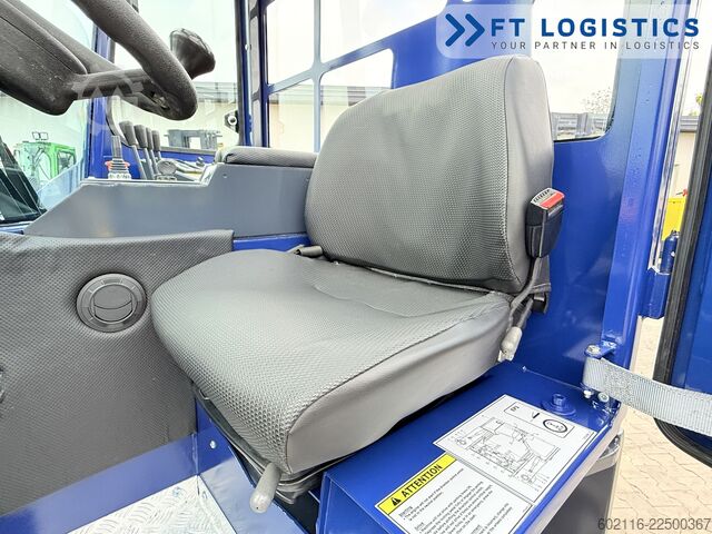 4-way forklift Combilift C4000 GAS TRIPLEX 5550 POSITIONER CABIN