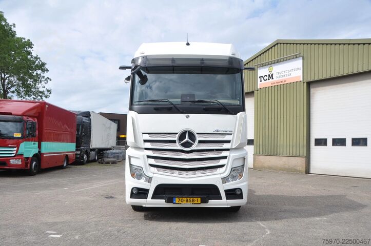 Standard-SZM Mercedes-Benz Actros 2645 6X2 2021 366.318km Smart Tacho
