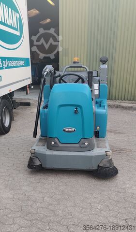 Aufsitzkehrmaschine Tennant S16