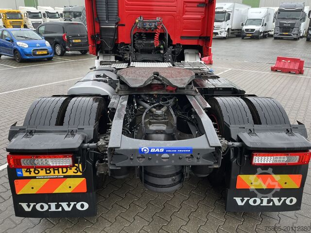 Standard tractor Volvo FM 410 Globetrotter / 814 dkm / VEB+ / Smart Ta...