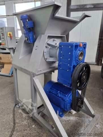 Meat processing machine AM2C SM1850 Mechanical Deboner