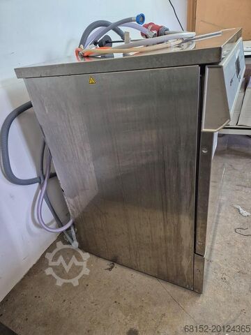 Smeg GW1160S Laboratory Glassware Washer Smeg GW1160S Laboratory Glassware Washer Smeg GW1160S Laboratory Glassware Washer