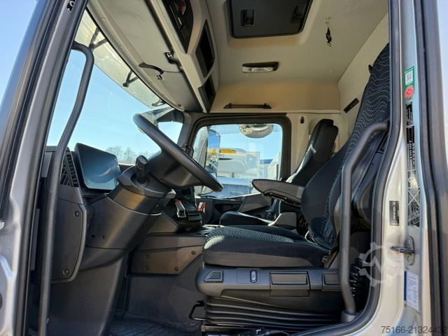 LKW mit Getränkeaufbau MERCEDES-BENZ ACTROS 1846 L Getränke 5,20 m LBW 2 T*LASI*ADR