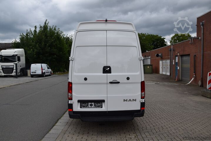 Kastenwagen hoch MAN TGE  Kasten 3.140 extralang Superhochdach LED