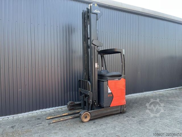 Schubmaststapler Linde R14-01