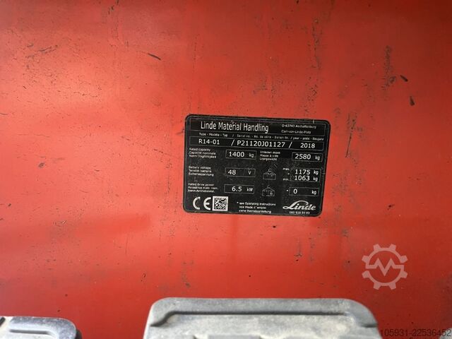 Schubmaststapler Linde R14-01