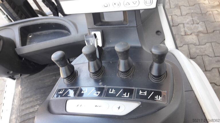 Forklift ID No. V00042 STILL RX20 - 18 PL