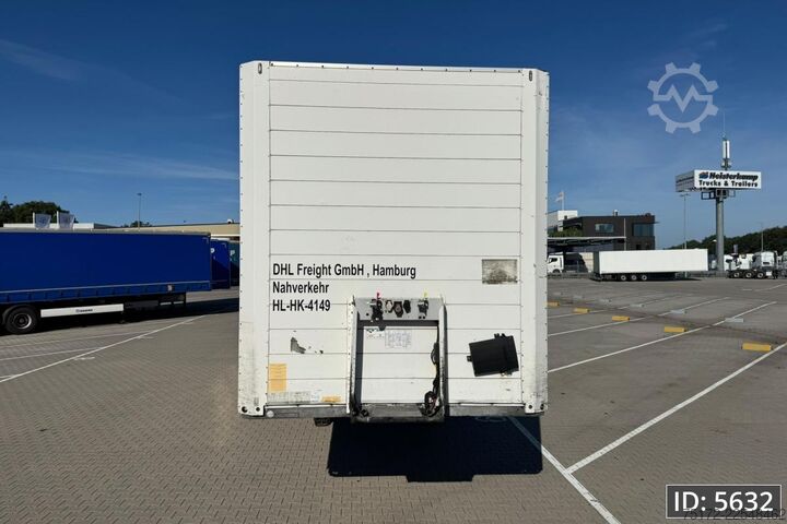Suitcase Schmitz Cargobull SCB/S3B / Disk brakes / Double stock
