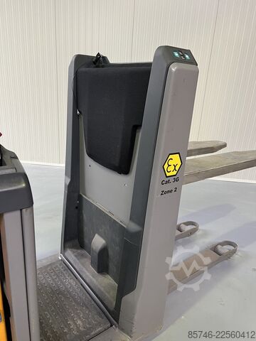 ECE 310 * Atex EX * 3G / Z2 * NEUE Batterie!! JUNGHEINRICH ECE 310 * Atex EX * 3G / Z2 * NEW battery !!