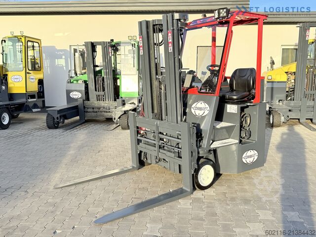 4-way forklift Combilift C3000CB GAS TRIPLEX 4900 FREE-LIFT