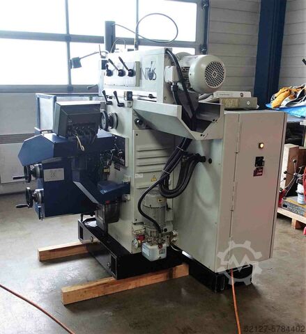 Universal tool milling machine INTOS FNGJ30