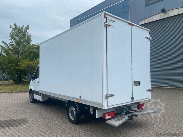 Box van MERCEDES-BENZ Sprinter 316 CDI Koffer *Klima*Ahk*Seiten Tür*