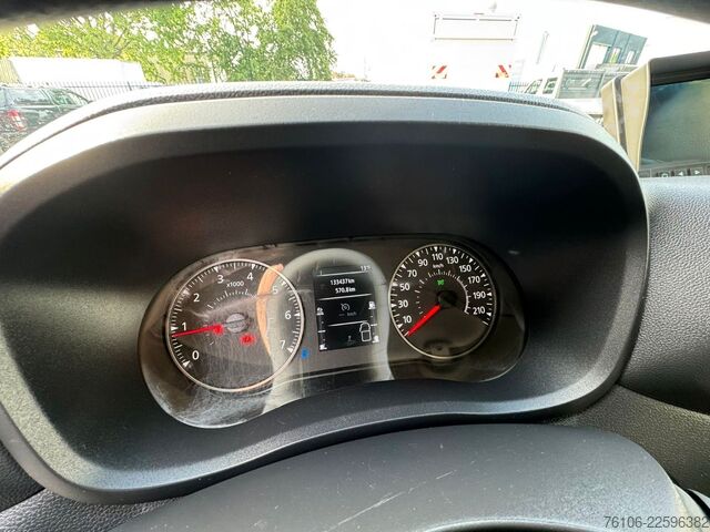 Box van RENAULT Master Koffer mit LBW *Kamera*Klima*130.000km*