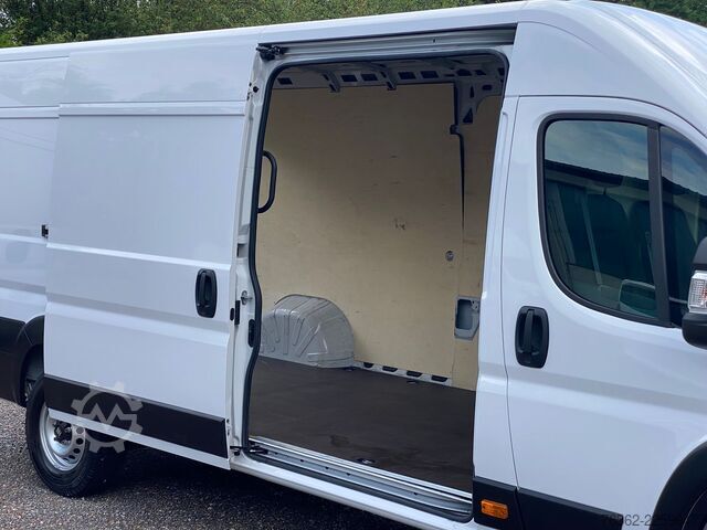 Kastenwagen hoch + lang FIAT Ducato Maxi L4H2 Klima Automatik Kamera