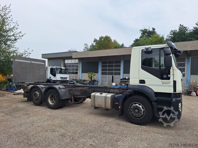 Truck chassis Iveco AD260S31 Fahrgestell 2014 E6 6x2 