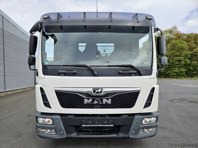 Three-way tipper MAN TGL 8.220 FK 4x2