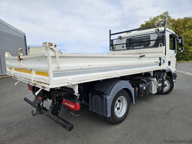 Three-way tipper MAN TGL 8.220 FK 4x2