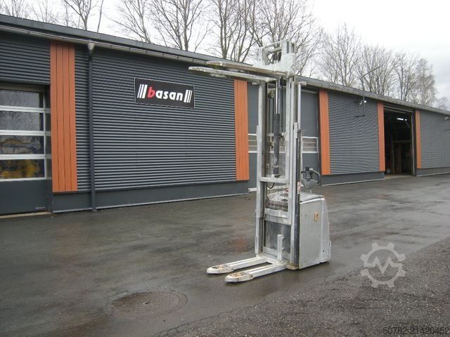 Manual stacker STILL EXV 16 I
