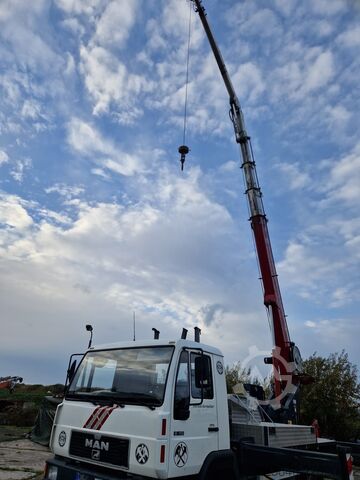 Self-propelled working machine, mobile crane MAN L2000 A130 5034101