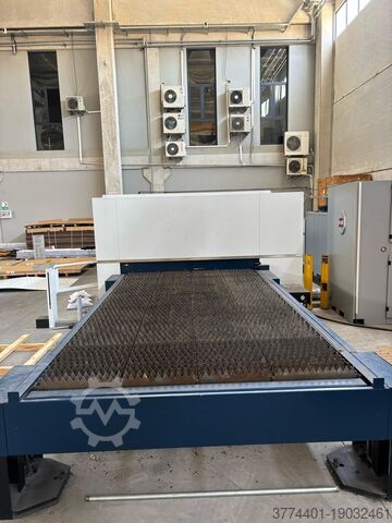 Laserschneidmaschine TRUMPF TRUMPF 5040 FİBER L76
