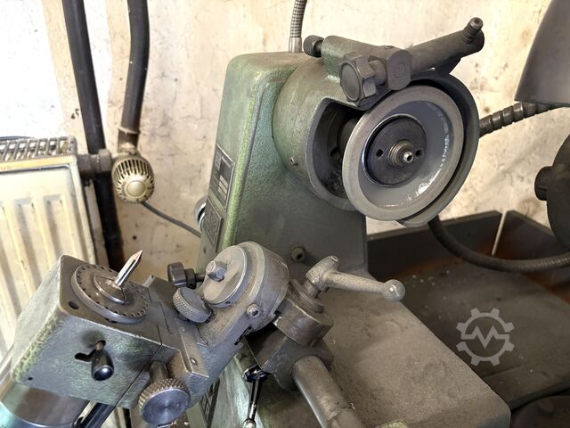 Workbench with contents STRACK nan