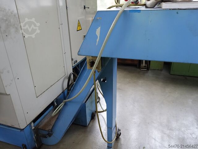 CNC machining center MAZAK VTC-20C