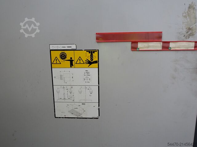 CNC machining center MAZAK VTC-20C