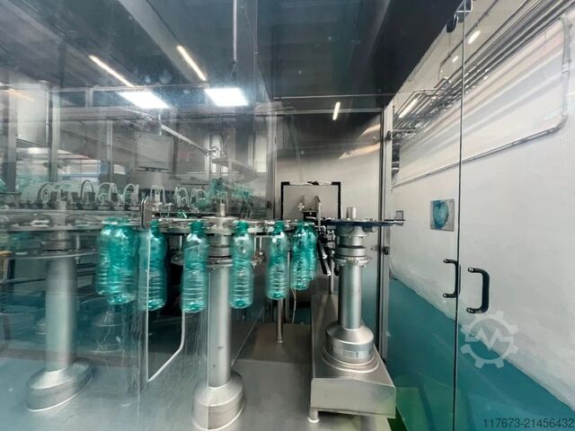 Used KRONES filling triblock for sparkling water 25000 BPH - year 2002 Krones 
