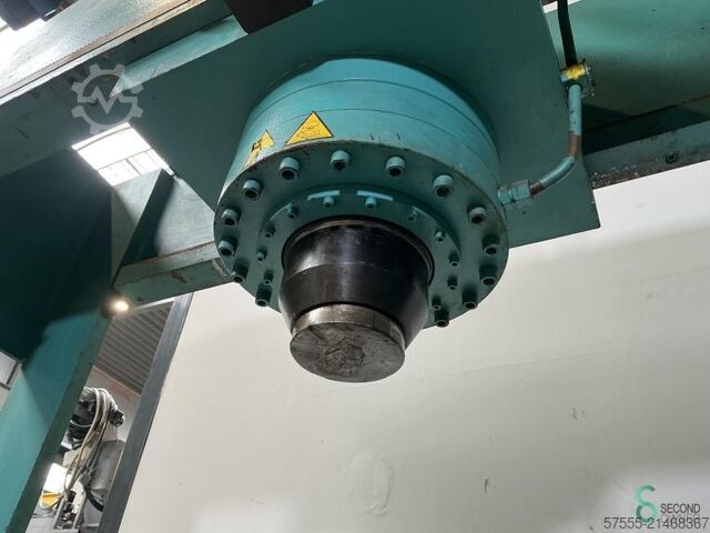 Hydraulic presses  Sahinler DK 1570-150 2004 Sahinler 