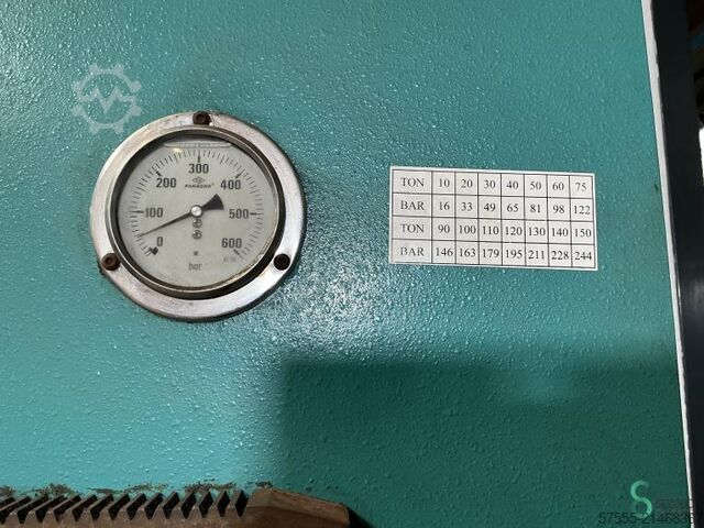 Hydraulic presses  Sahinler DK 1570-150 2004 Sahinler 